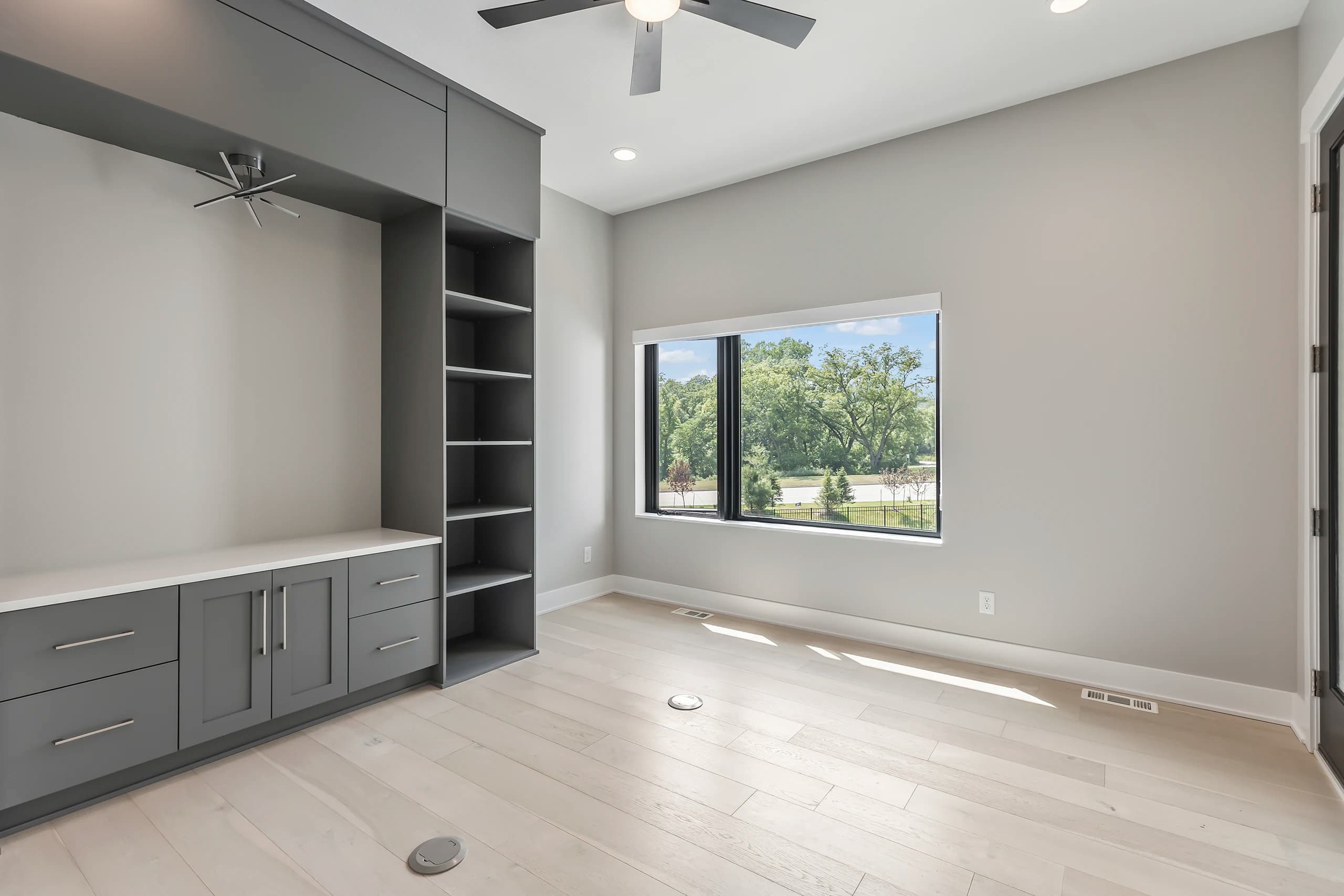 1017 S Wilder Place — interior view 10
