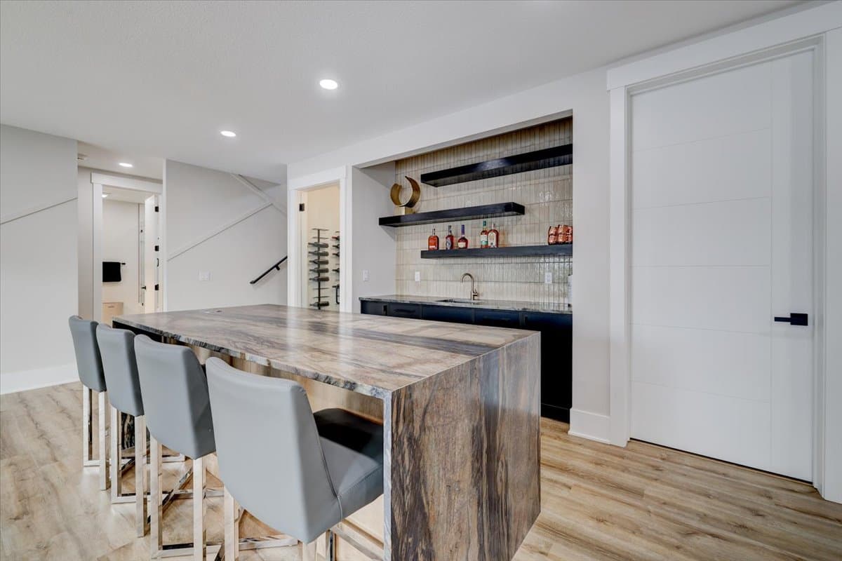 3856 NW 177th Ct — interior detail