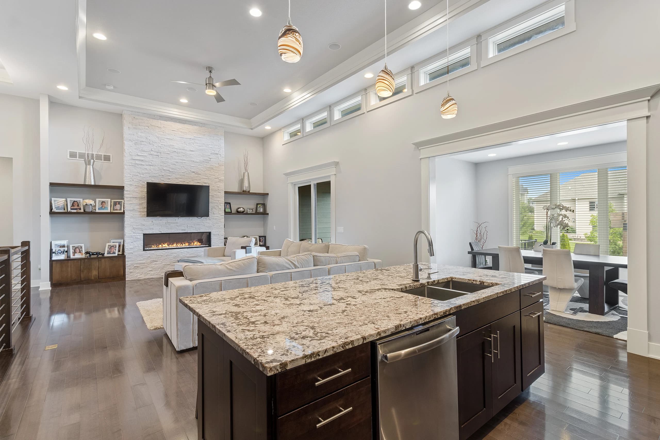 4711 153rd Ct — interior