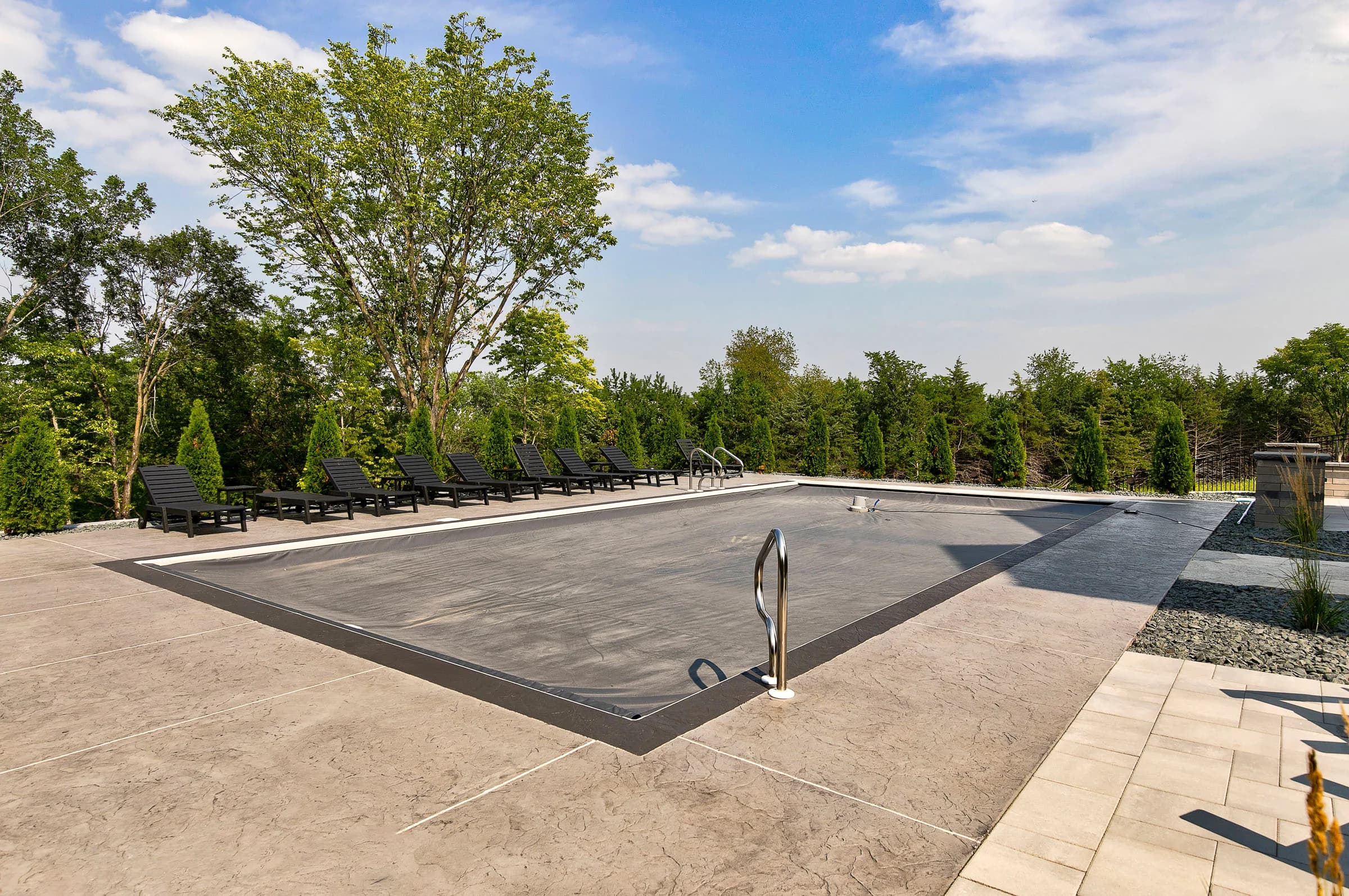 Forest Pointe — backyard pool and patio