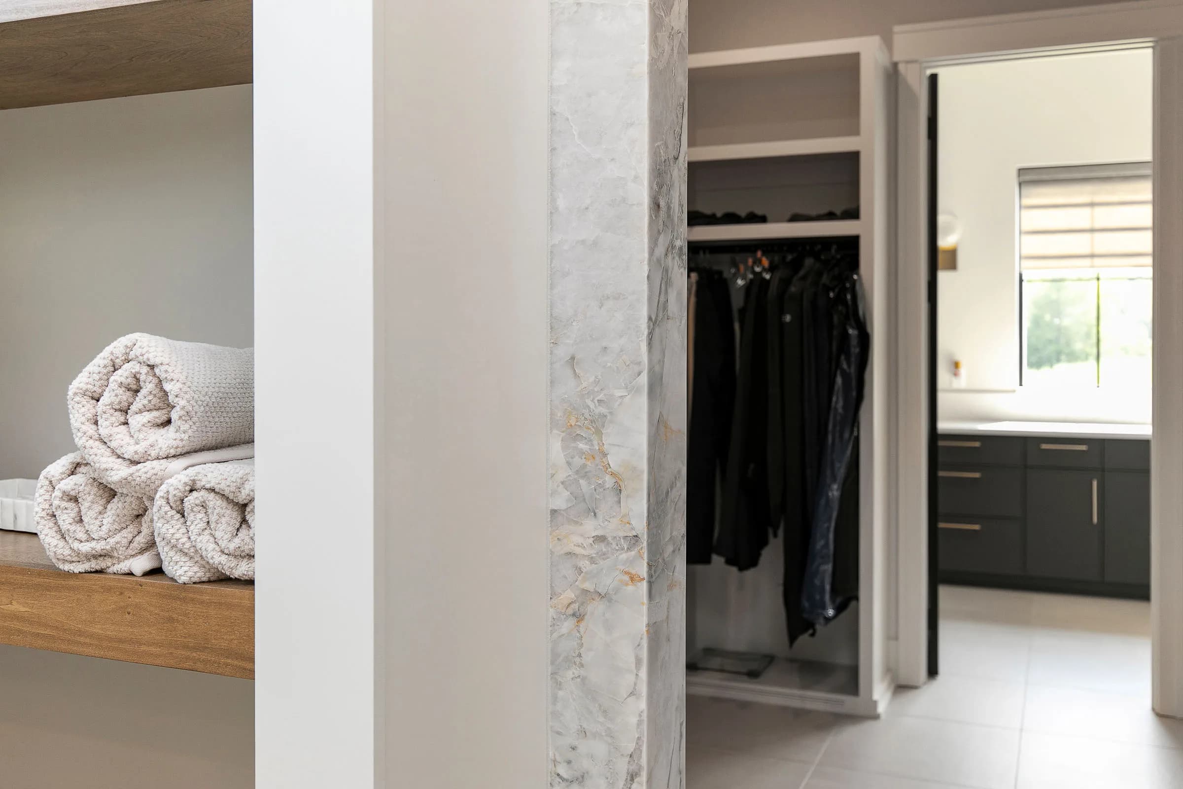 Forest Pointe — walk-in closet